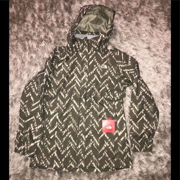 The North Face Jackets & Blazers - Northface Resolve Parka -